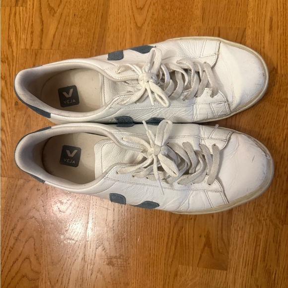 Veja White and Blue Men's Sneakers - Picture 10 of 12